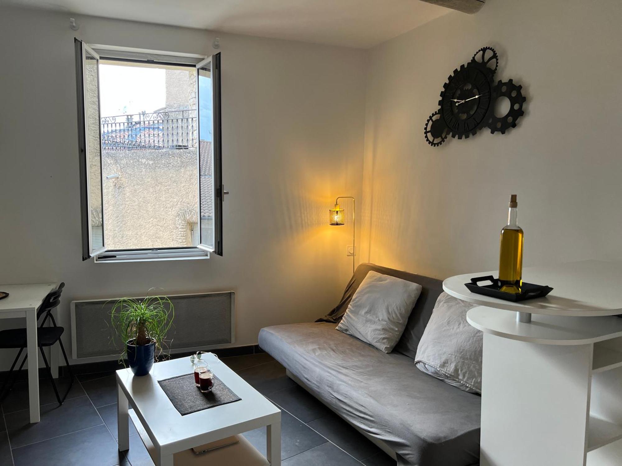 Cosy Studio Hyper Centre Avec Kitchenette & Climatisation Carpentras ภายนอก รูปภาพ